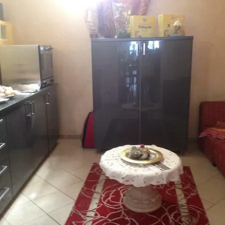 ホテル La Milanese 3*