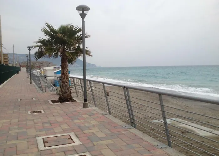 La Milanese 3* Pietra Ligure