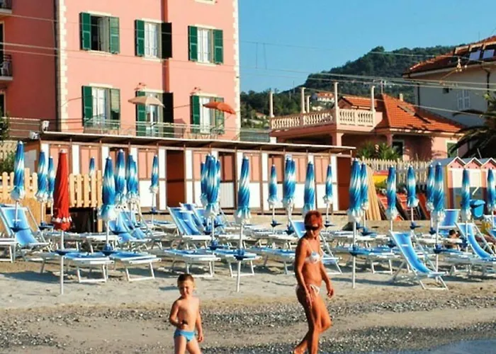 La Milanese 3* Pietra Ligure
